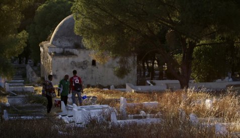 Guardian of the Worlds: The philosopher of Al-Jallaz Cemetery